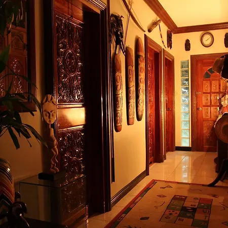 The Wilsons' Shangrila-2